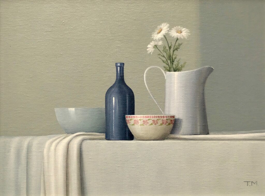Spongeware Bowl and Daisies | Painters – The Whitethorn Gallery